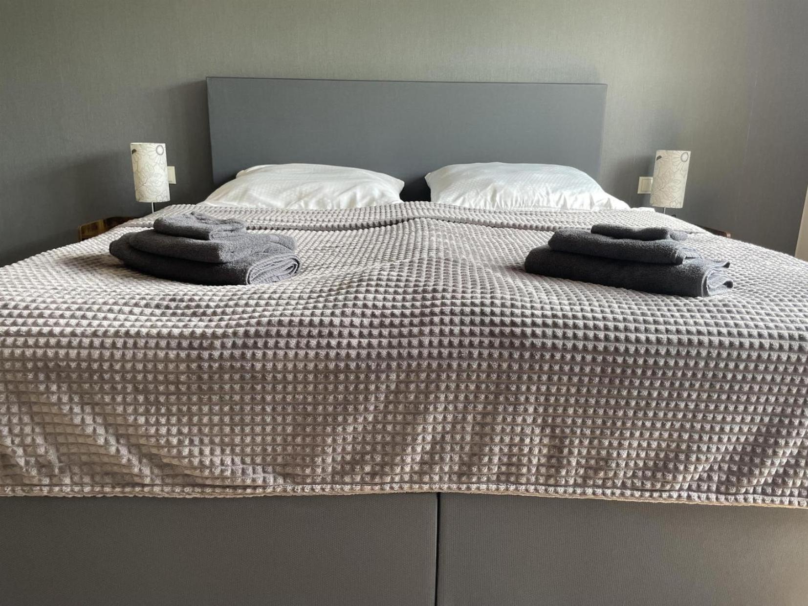 Ferienwohnung Im Wiesenrain Hausen-Wied Экстерьер фото